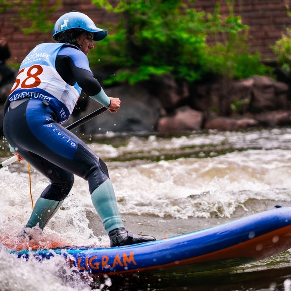 Meet your Posher, Nadia - Picture 5 of 5